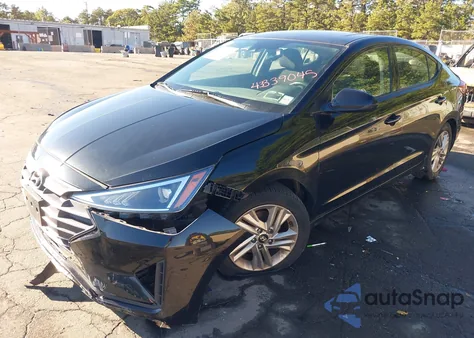 2019 Hyundai Elantra Value Edition z USA, uszkodzony, nr VIN 5NPD84LFXKH446700